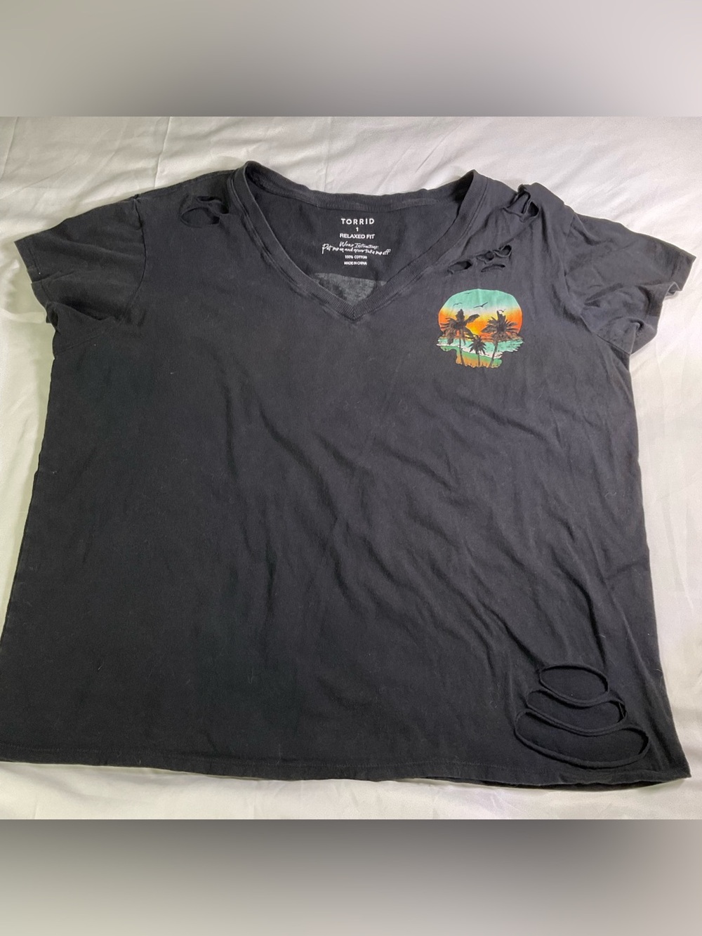 Torrid Black Distressed Sunset Graphic Tee Size 1 Plus grunge, edgy,